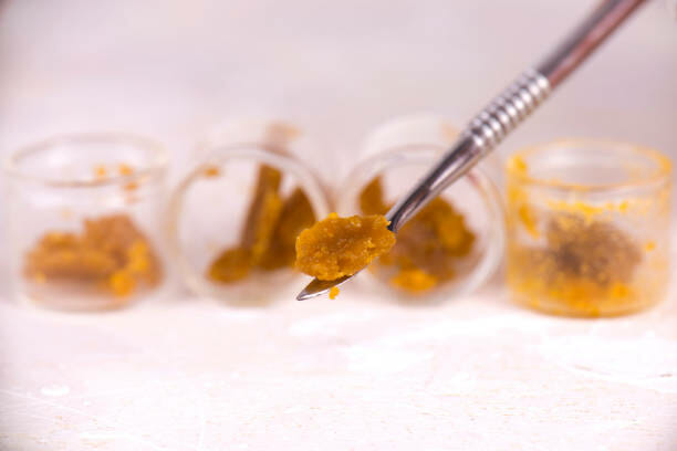 Cannabis shatter online in Canada | Buy Cheap Weed Canada
