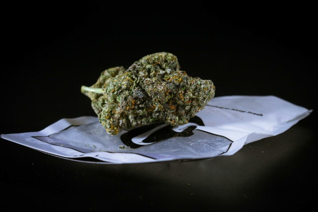 buy indica online | Buy Cheap Weed Canada